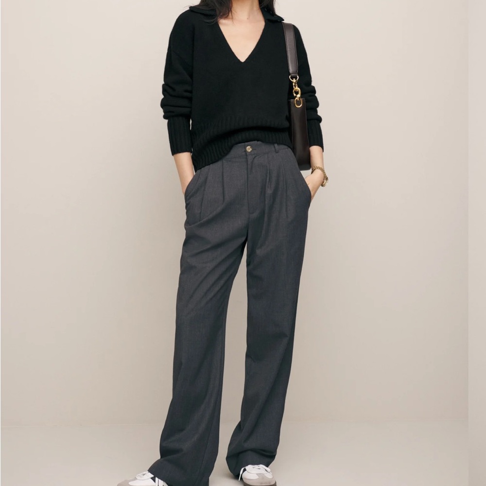 Reformation black Beckie cashmere collared v-neck sweater - Picture 4 of 9
